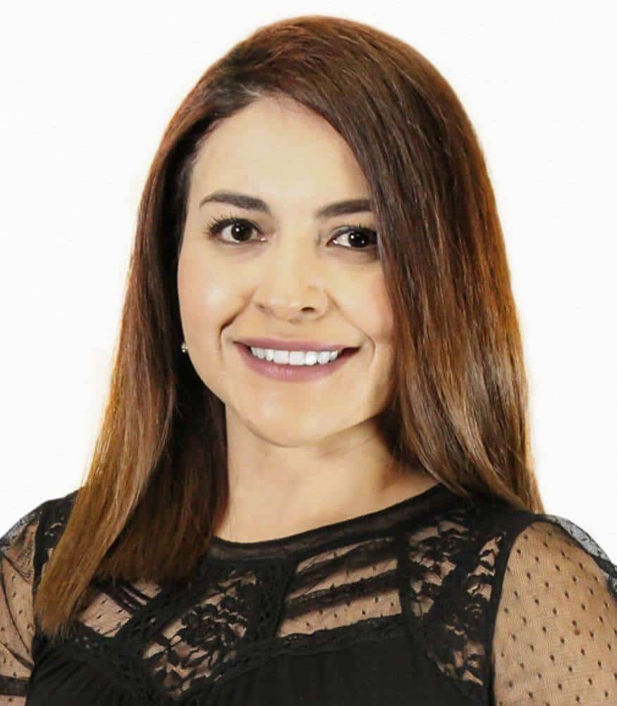 Tania- Dental Assistant